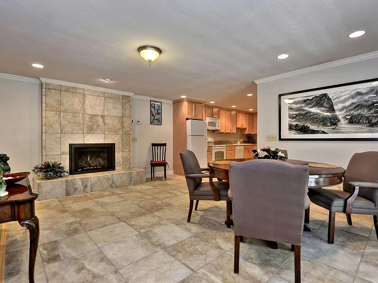 18601 Blythswood Dr #B — Photo 6
