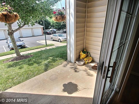 3rd image of 100 Watkins Pond Blvd #2-101