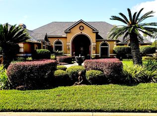 9938 Deercreek Club Rd E, Jacksonville, FL 32256