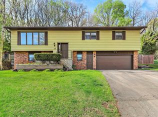 17 Esther Ct, Madison, WI 53714