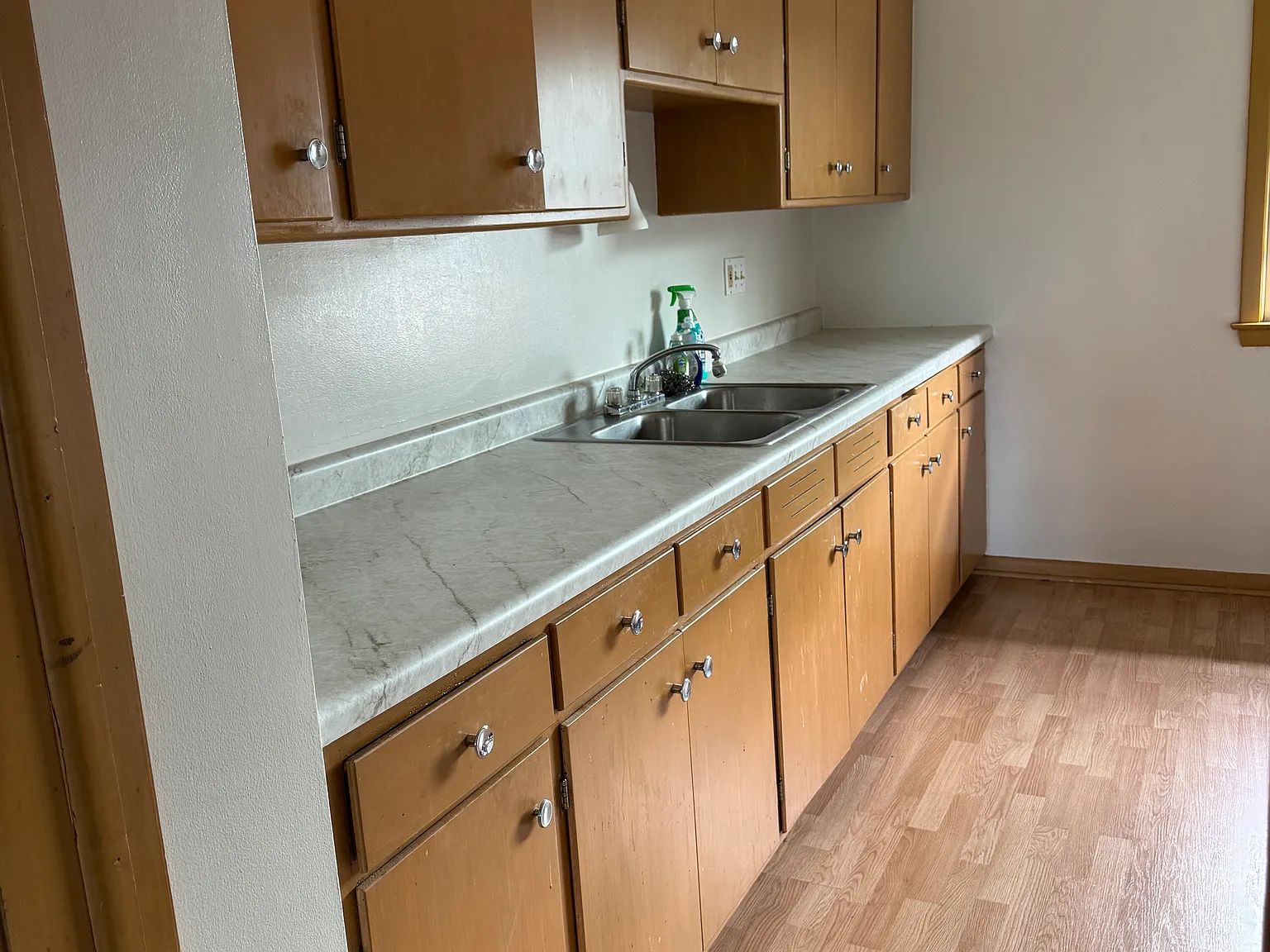 2 bed, $1,060 — Photo 2