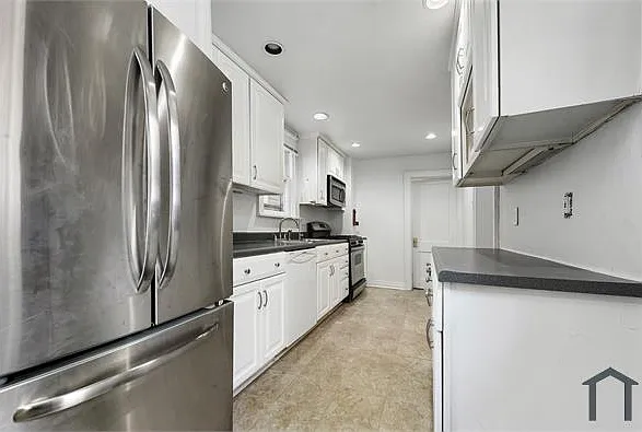 410 Eureka St — Photo 14