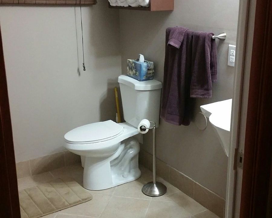 Updated batroom and wheelchair accessible!