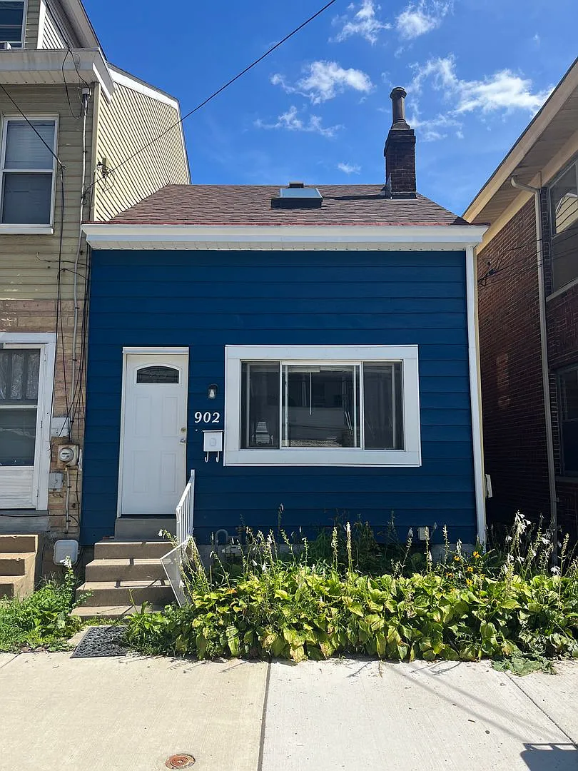 1 Bedroom 1 Bathroom House in Millvale — Photo 1