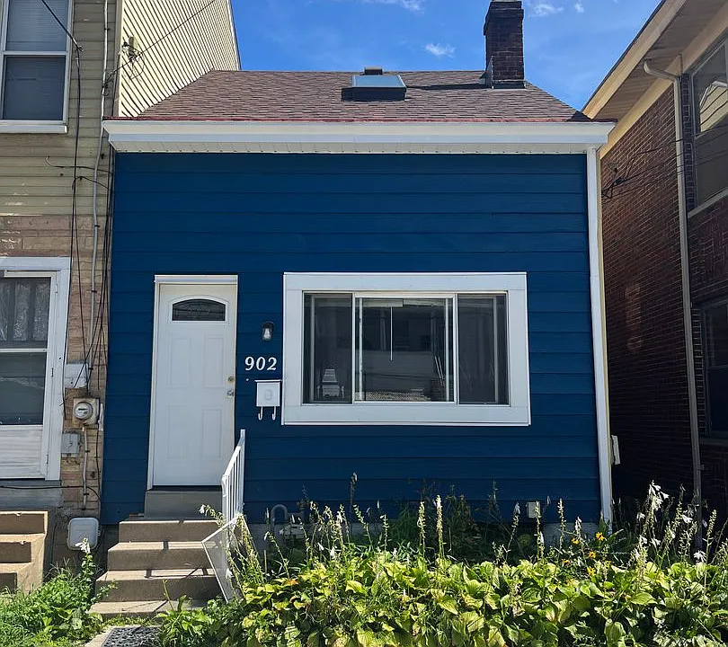 902 North Ave