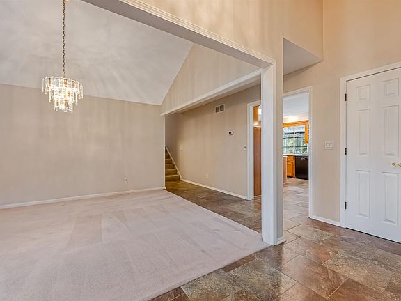 2nd image of 1704 Timber Ridge Hts