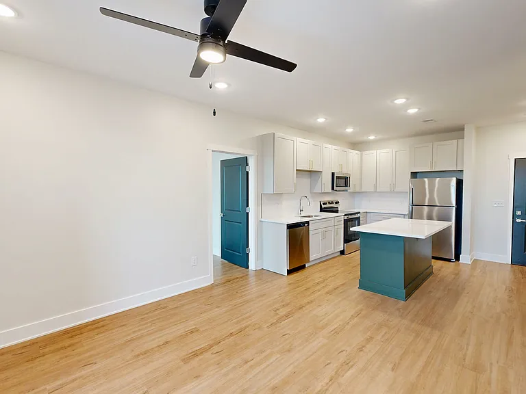 Factory 52 Apartments — Photo 99