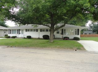 841 Timberline Rd, Monticello, IA 52310