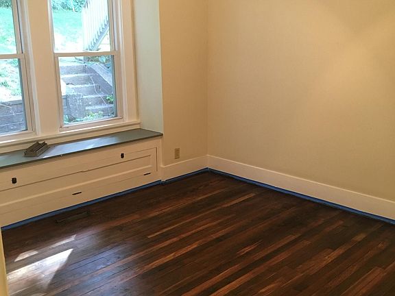 4th image of 29 Maplewood St Floor 1