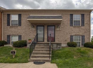 326 Johns Turn Trl, Lexington, KY 40514