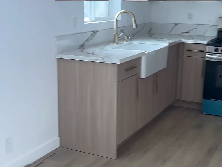 2225 Olive Ave #B — Photo 9
