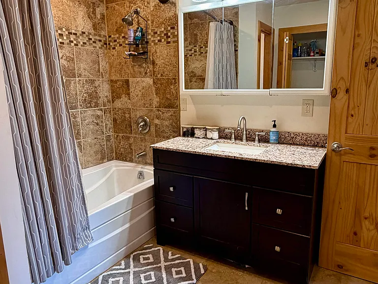 Bathroom with garden tub