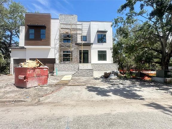2nd image of 4629 W LONGFELLOW AVENUE