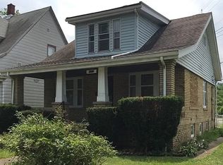 13404 Blenheim Rd, Cleveland, OH 44110