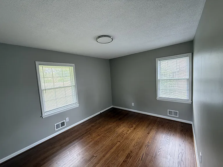 120 Woodbine Ter — Photo 27