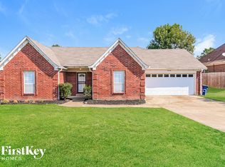 10046 Meadow Ln, Olive Branch, MS 38654
