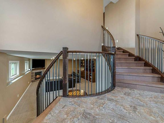 2nd image of 56 N Canyoncrest Point W