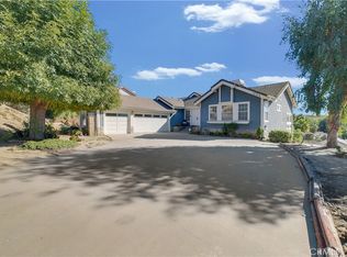 1064 N Horseshoe Bnd, Walnut, CA 91789