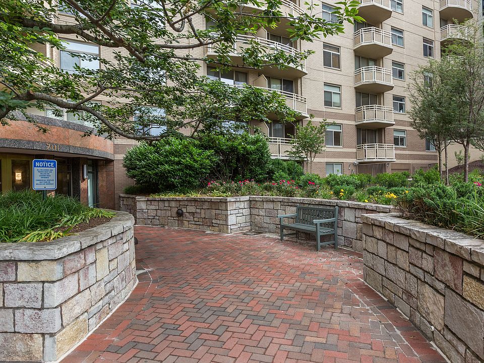 1st image of 7111 Woodmont Ave APT 213
