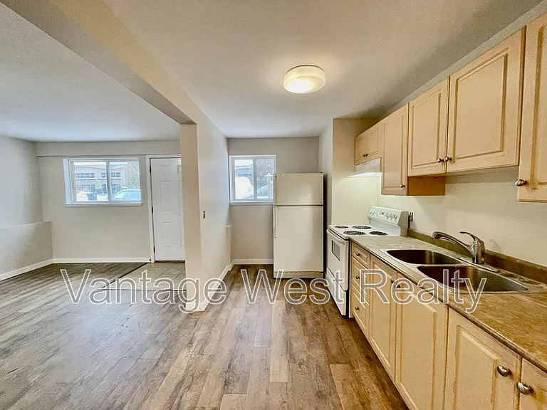 3548 Old Okanagan Hwy #2 — Photo 3