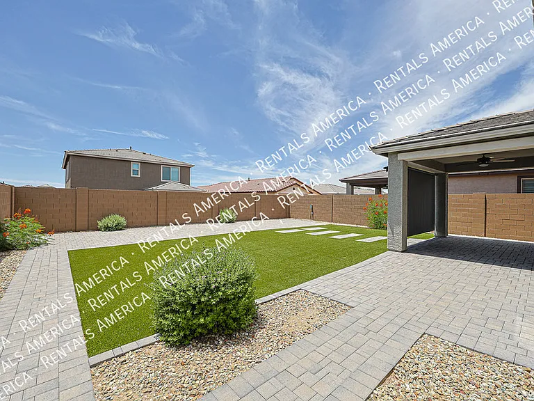 15713 W Woodlands Ave — Photo 36