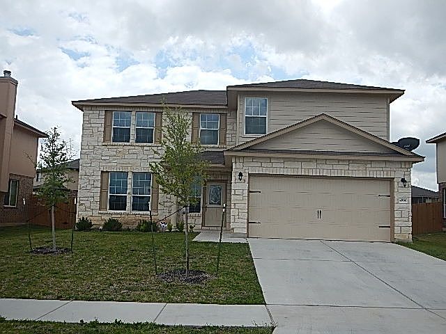 1st image of 4900 Bridgewood Dr