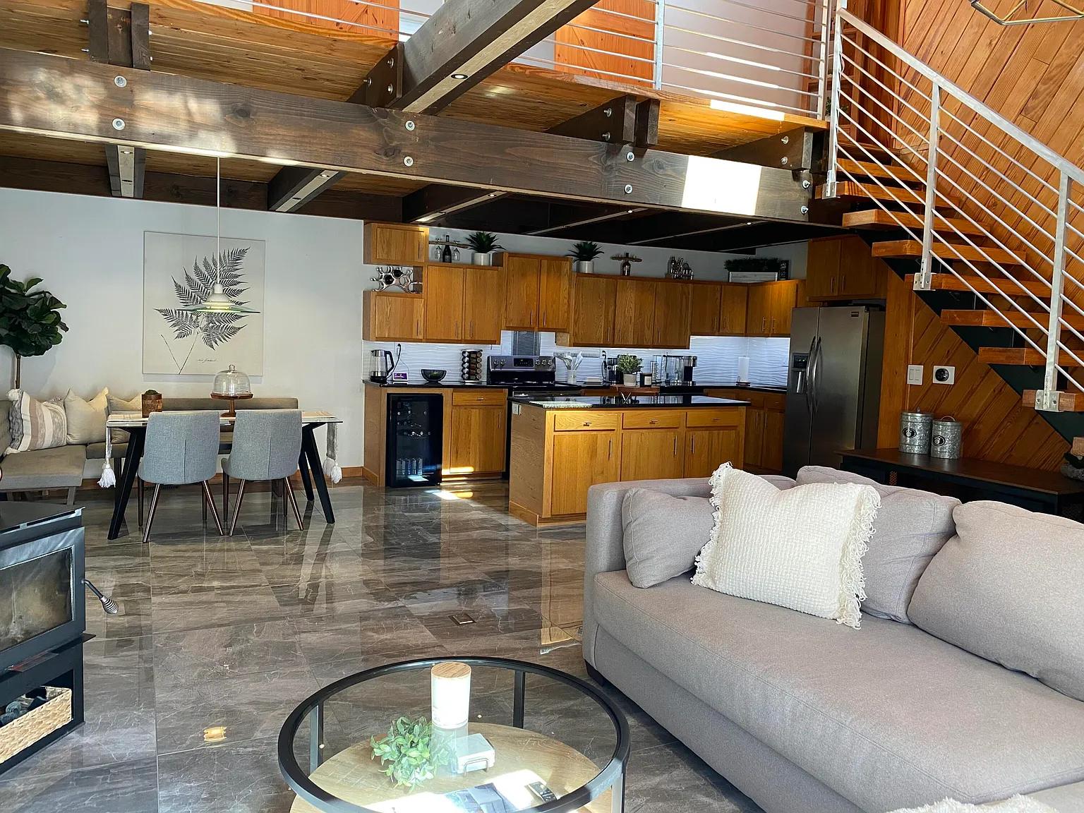 2 bed, 2.0 bath, 1553 sqft, $1,950 — Photo 4