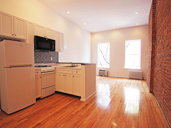 4th image of 315 E 81st St APT 5RE