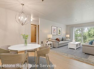 4611 SW Luradel St #14846929, Portland, OR 97219