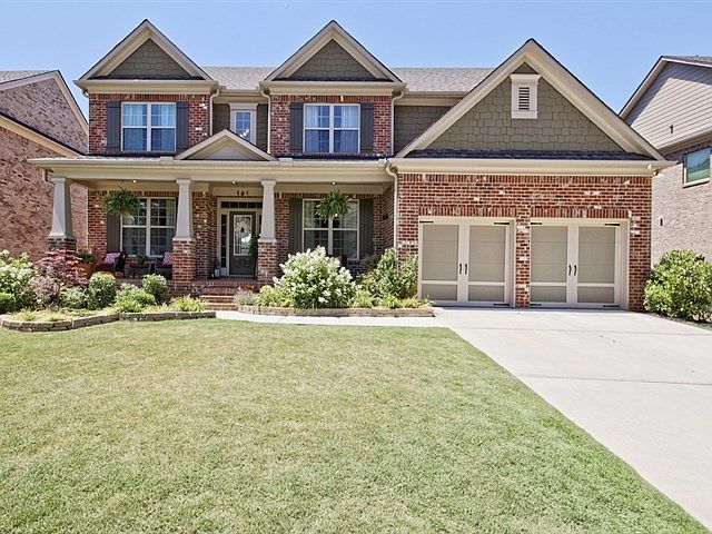 Front View of Home