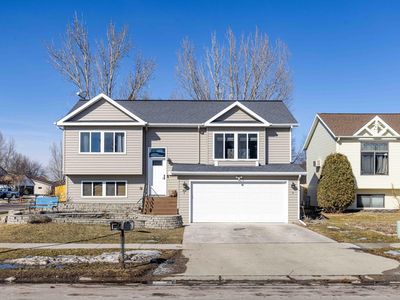 1625 35th Ave S, Fargo, ND, 58104