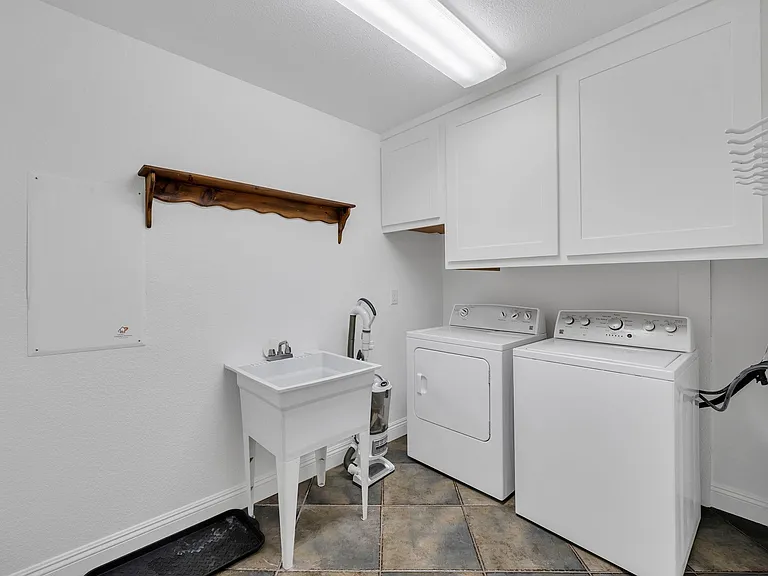 16925 Mount Rose Hwy — Photo 18
