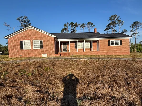 407 Westgreen Rd, Douglas, GA 31533