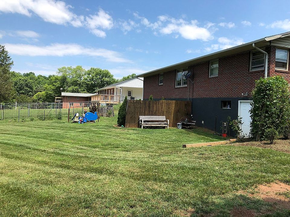 529 Chatmoss Ct, Martinsville, VA 24112 Zillow