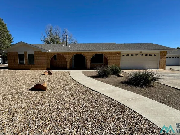 1913 Fairway Ter, Clovis, NM 88101
