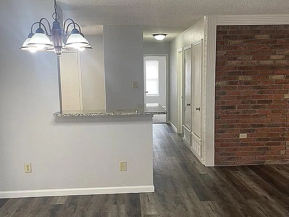 5th image of 6713 Crestmont Ct #6713