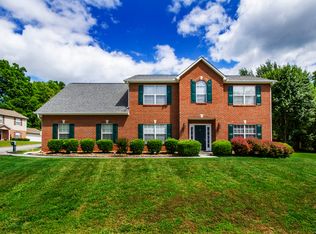 1517 Silverdale Ln, Knoxville, TN 37922