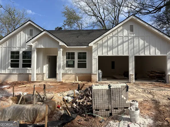 5102 Vaughn St NW, Covington, GA 30014