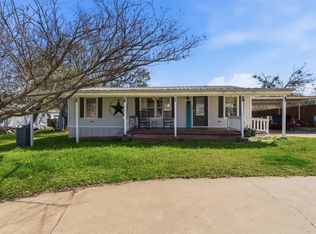 3011 N Sky Ct, Granbury, TX 76049
