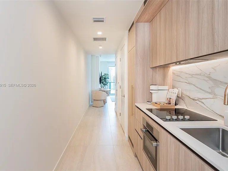77 SE 5th St #3204 — Photo 11