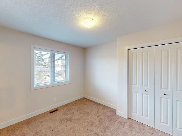 2325 23rd Ave SW — Photo 17