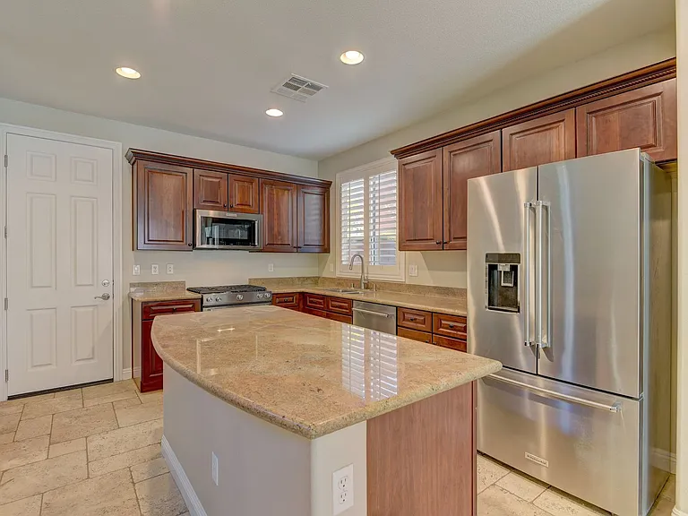 11330 Corsica Mist Ave — Photo 14