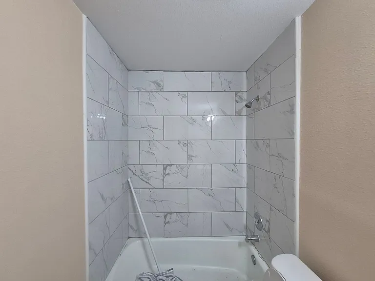 3718 Pleasanton Rd #2-102 — Photo 9