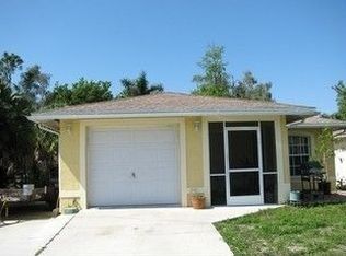 290 Porter St, Naples, FL 34113