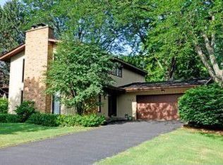 540 Concord Ln, Barrington, IL