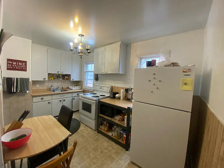 32 Fir St — Photo 3