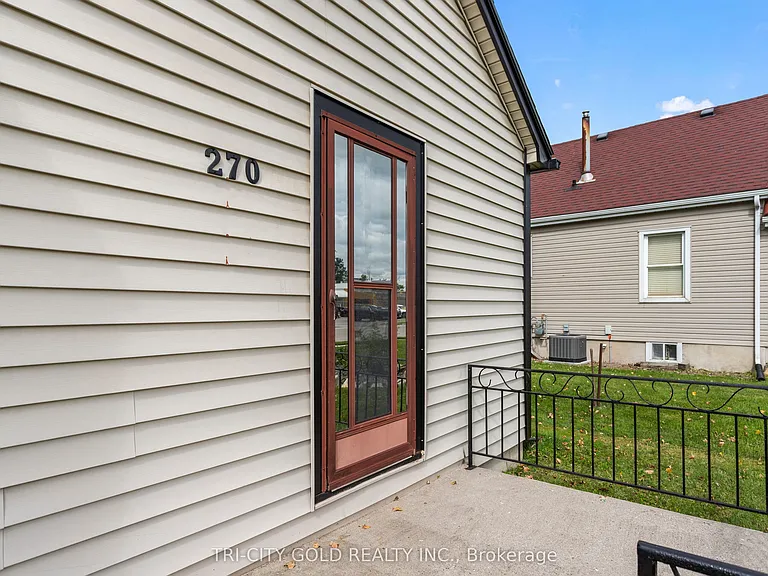 270 Main St #FRONT — Photo 3