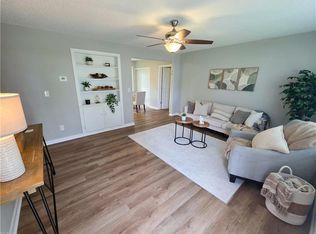 1012 Reon Dr, Virginia Beach, VA 23464