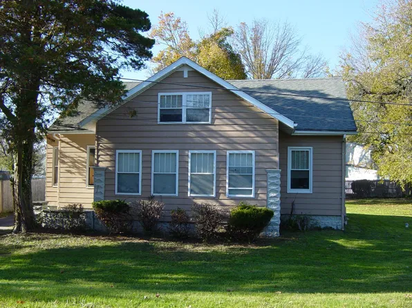 1032 Trenton Rd, Langhorne, PA 19047