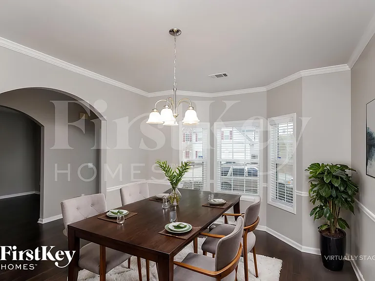 71 Gardenia Ln — Photo 6